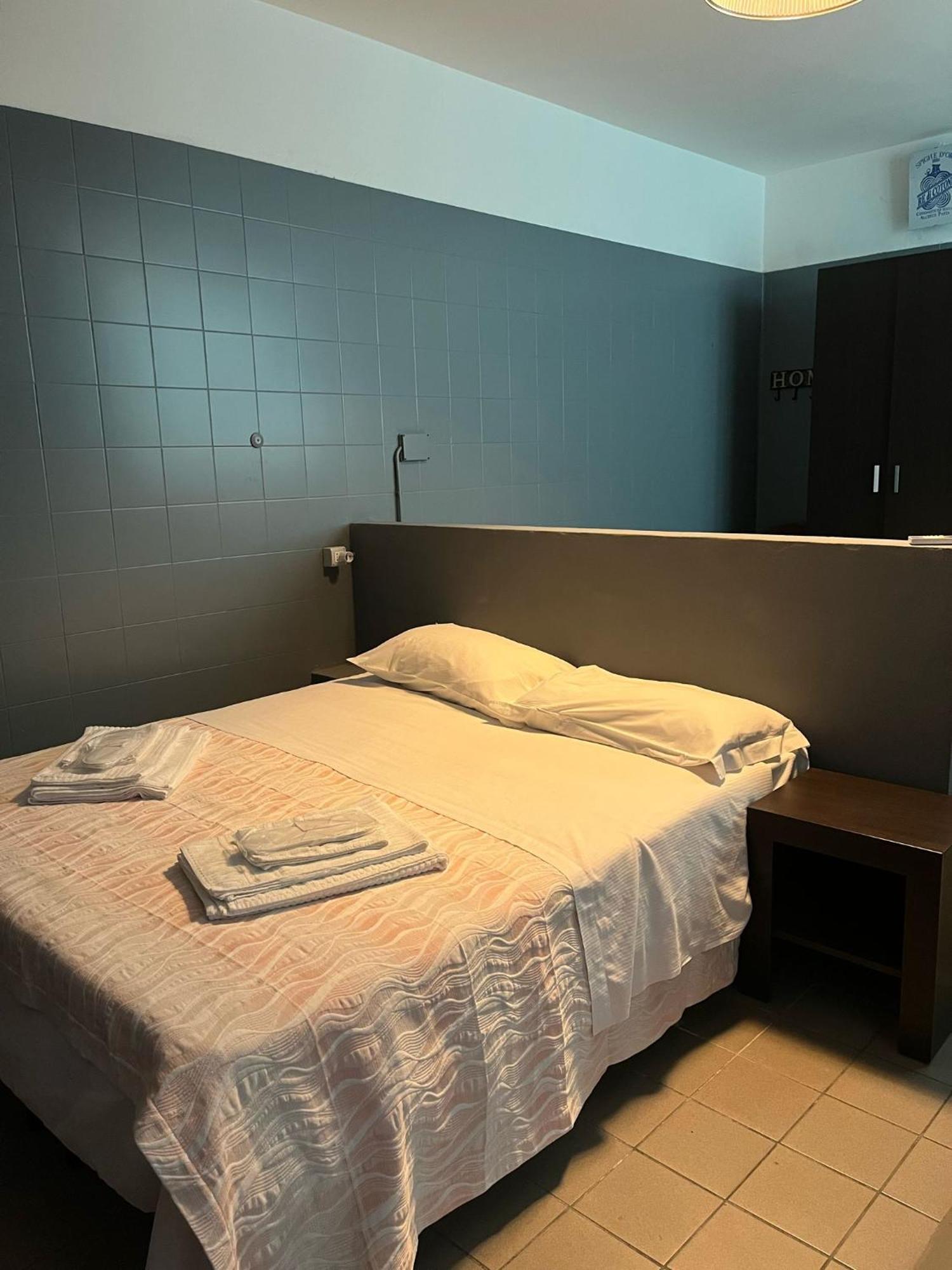 Pasta Residence Italia Malpensa Gallarate Exteriör bild